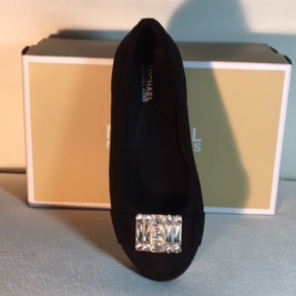 Michael Kors Kids Shoes - Kids Size 13 - Picture 2 of 5